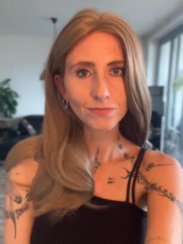 Natürlich Blond lange Synthetische Perücke (Lace Part) DLP012