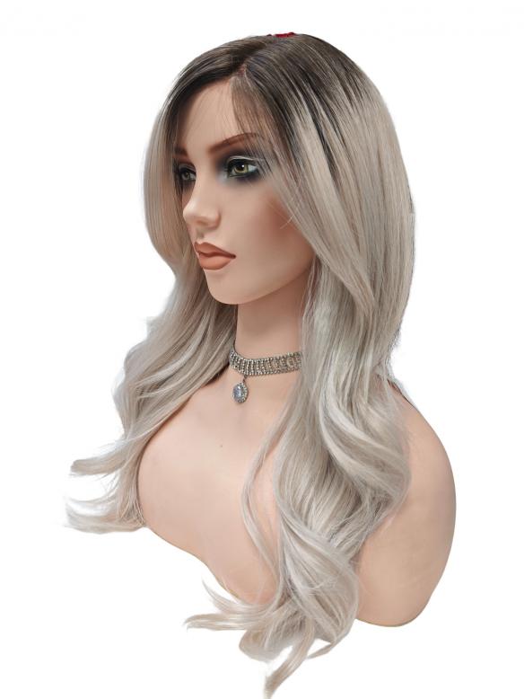 Wellige Kunsthaarperücke in Platinblond mit dunklem Ansatz und Seitenscheitel (Pre-Cut Lace) DLP073