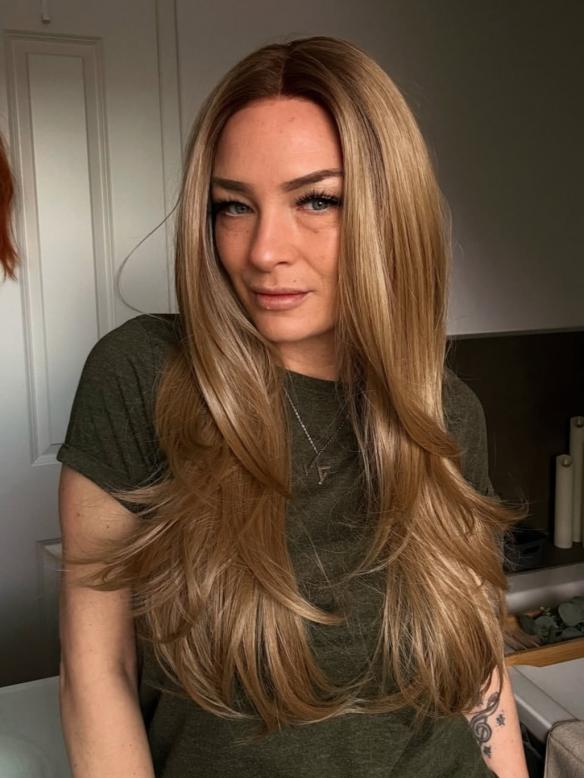 70cm-Seidige lange Kunsthaarperücke – Honigblond (Lace Front) DLP030