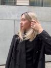 Schulterlange Kunsthaarperücke – Schwarzer Ansatz mit blondem Haar (Lace Front) DLP004