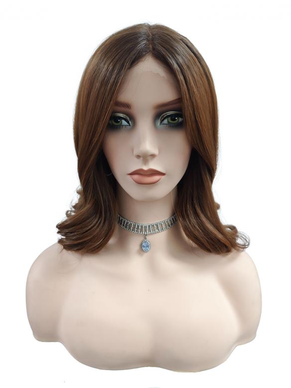 Schulterlange synthetische Perücke in Ingwerblond mit dunklem Ansatz und sanften Wellen (Lace Part) DLP019