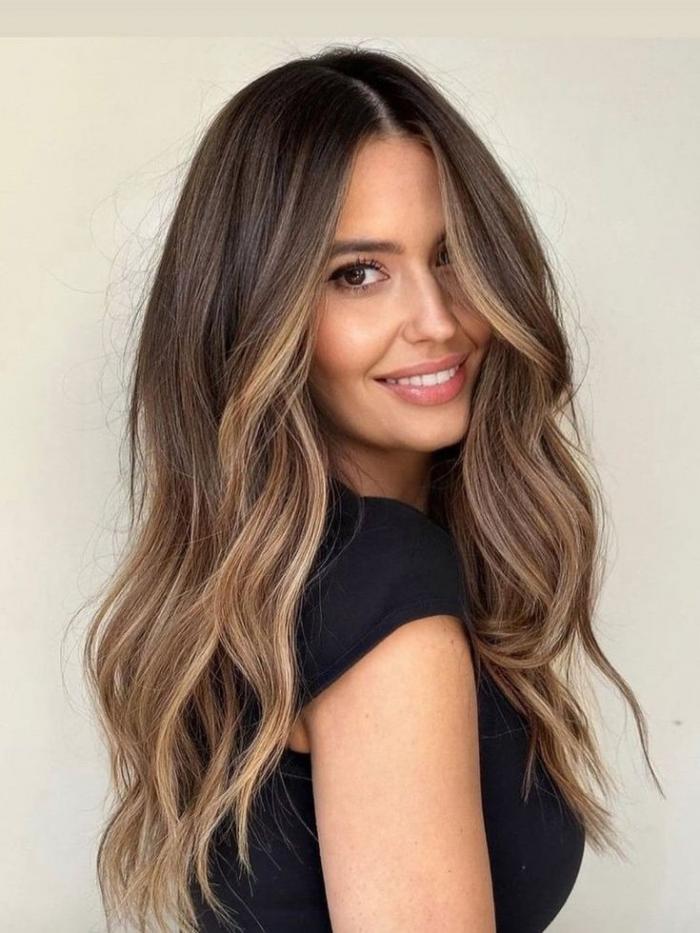 Balayage Braun Blond Echthaarperücke Lang Wellig Natürliche Haare für Damen EH067