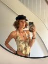 Lockige synthetische Perücke in Kupferrot im stilvollen Retro- und modernen Fashion-Look (Basis-Kappe) DBK017