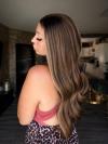 Gewellte Echthaarperücke in Braun mit blonden Highlights EH015