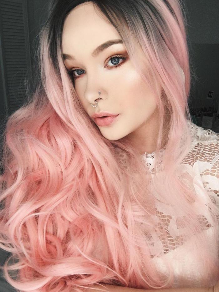 Schwarz-nach-Rosa Wellige Lange Synthetische Lace Front Perücke-SNY104