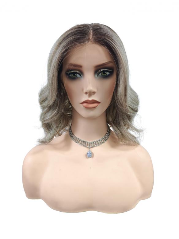 35 cm Lange Kunsthaarperücke in Grau und Hellblond mit Dunklem Ansatz (Lace Front) DLP063